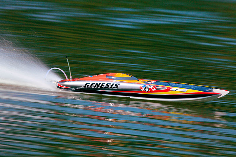 TFL 900mm Genesis Racing RC Boat (twin motor)